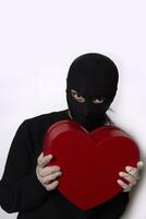 Robber stole the heart photo