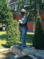 Fireman bronze water fountain statue photo