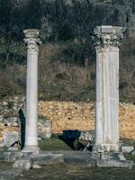 antiguo restos - griego columnas a filipino, Grecia foto