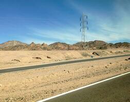 la carretera en el desierto, sinaí montañas, colinas foto