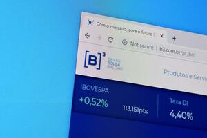 página principal de b3 sitio web en el monitor de ordenador personal, url - b3.com.br. foto