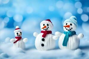 Tres muñecos de nieve en de punto sombreros y bufandas. generado por ai foto