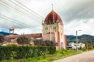 el hermosa nuestra dama de el milagro parroquia situado en tunja sogamoso la carretera foto