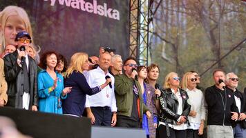 varsovia, Polonia. 1 octubre 2023. Donald colmillo durante de en el más grande demostraciones visto en Polonia ya que el otoño de comunismo. marzo de un millón corazones. foto