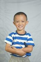 asiático chico sonriente, reír, contento foto