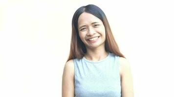 mujer asiática sonriendo felizmente video