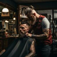 un Barbero guarnición un del hombre barba con tijeras foto