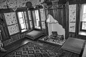 original Clásico antiguo interior de un turco casa foto