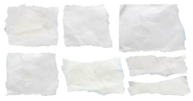 pedazo de blanco papel lágrima conjunto colección aislado en blanco antecedentes foto