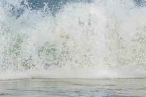 increíble ver de árabe mar durante el Mañana hora en calangute playa Ir a, India, Oceano playa ver temprano Mañana hora foto