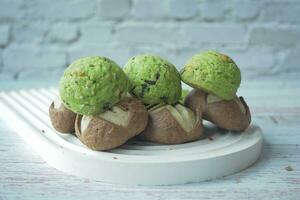 green color sweets, confectionary and pastry products photo