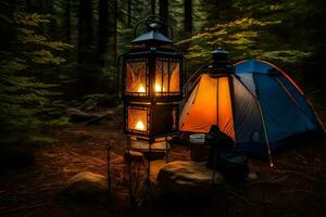 un tienda y linterna en el bosque a noche. generado por ai foto