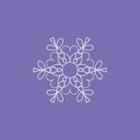 resumen blanco y púrpura floral mandala logo. adecuado para elegante y lujo ornamental símbolo vector