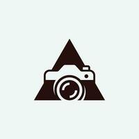 moderno triángulo cámara fotografía logo vector