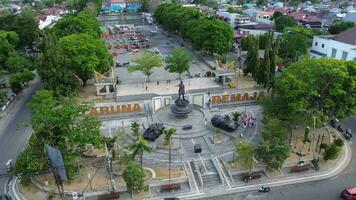 Aerial view of Nani Wartabone Monument at Taruna Remaja Square video