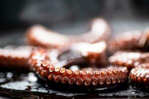 un pulpo en un fritura cacerola. foto