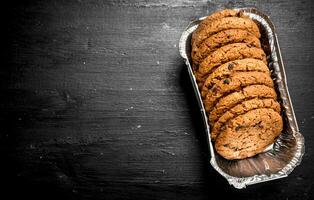 Oatmeal cookies in a bowl. photo