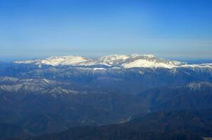 aéreo ver de montañas. foto