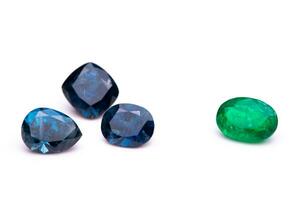 Natural sapphire stones photo