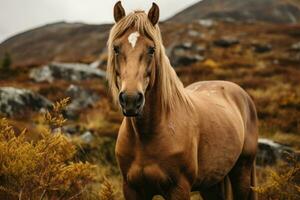 un caballo en pie en un campo con un montaña en el antecedentes generativo ai foto