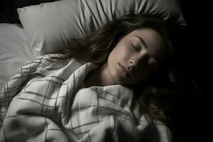 un mujer dormido en cama con su ojos cerrado generativo ai foto