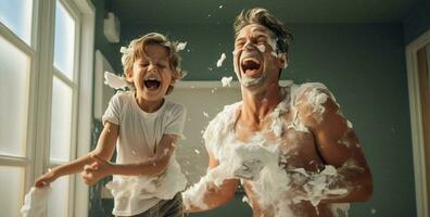 cara niños Mañana padre persona agua baño familia sonriente crema verano juntos higiene infancia foto