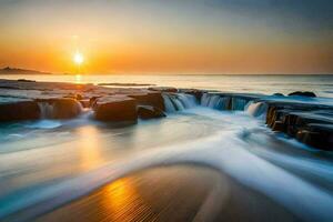 un hermosa puesta de sol terminado el Oceano con olas estrellarse dentro rocas generado por ai foto