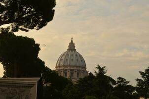 Stunning architecture of a dome on a roman buidling photo