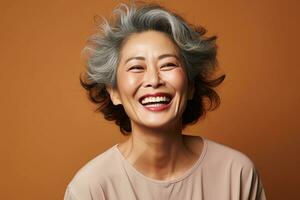 contento y sonriente atractivo belleza asiático mayor mujer, aislado en llanura antecedentes estudio retrato,ai generado foto