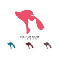 Paw Logo design vector illustration