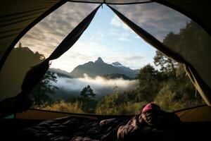 ver de el montaña paisaje desde el abierto carpa. ai generativo foto