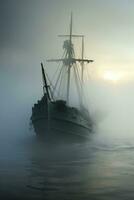 brumoso aparición de un fantasma Embarcacion emergente desde un brumoso marina foto