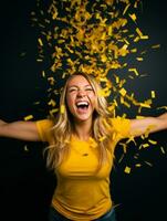 contento mujer celebrando en un sólido antecedentes ai generativo foto