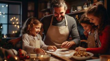 contento padres y niños sonriente mientras decorando galletas con asperja foto