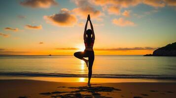 un mujer haciendo yoga en el playa a puesta de sol. generativo ai foto