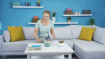 The woman who wipes the coffee table. video