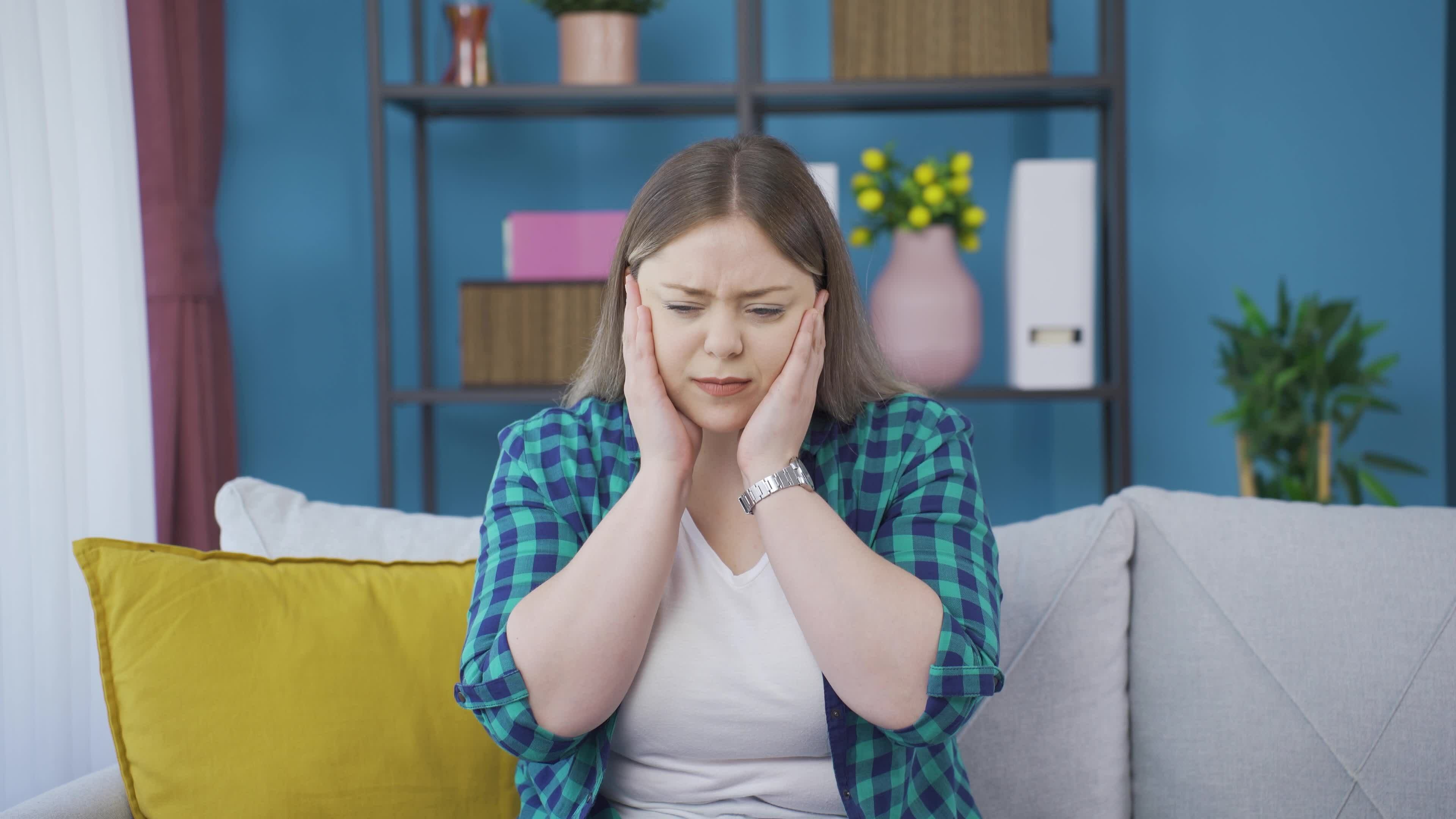 Earache. Itchy ear problem. 33033661 Stock Video at Vecteezy