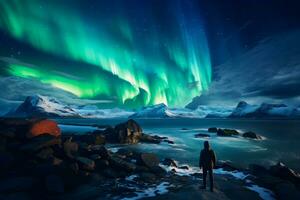 el alpinista mira admirativamente a el del Norte luces o Aurora fenómeno. generativo ai. foto