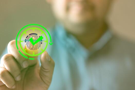 El escaneo de huellas dactilares proporciona acceso de seguridad con identificación biométrica. foto
