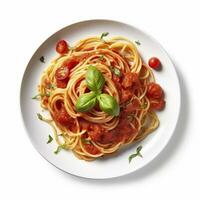 delicioso plato de espaguetis con tomate salsa en un blanco antecedentes generativo ai foto