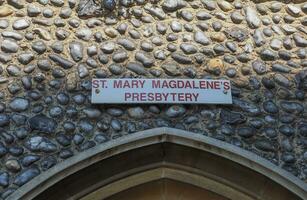 S t María magdalena Iglesia presbiterio en bexhill en mar foto