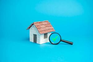Verification of the veracity of the stated housing criteria. Approval of housing choice. Legal check of the purity of the agreement. House quality and energy efficiency. Best house option photo