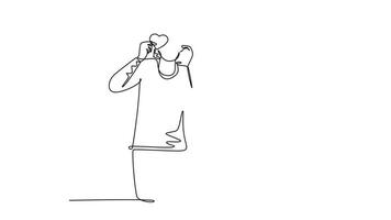 animiert selbst Zeichnung von kontinuierlich Linie zeichnen jung glücklich Mann und Ehefrau Paar halten Herz gestalten Papier und Startseite das Augen zusammen. Ehe Jahrestag Konzept. voll Länge Single Linie Animation video