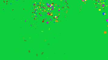 veelkleurig confetti papier deeltjes vallend animatie effect geïsoleerd Aan groen scherm achtergrond, viering, partij, plezier, festival zelfs groen scherm video