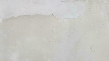 White concrete wall photo