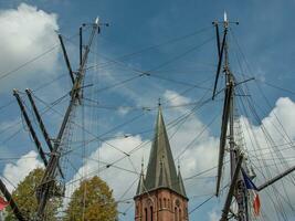 la ciudad de papenburg en alemania foto