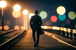 un hombre en un traje camina a lo largo un ferrocarril pista a noche. generado por ai foto