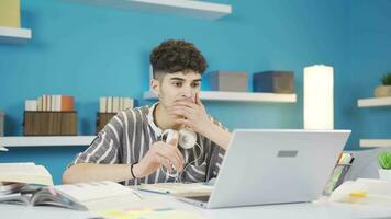 The student who made a mistake. He does something wrong on the laptop and gets upset. video