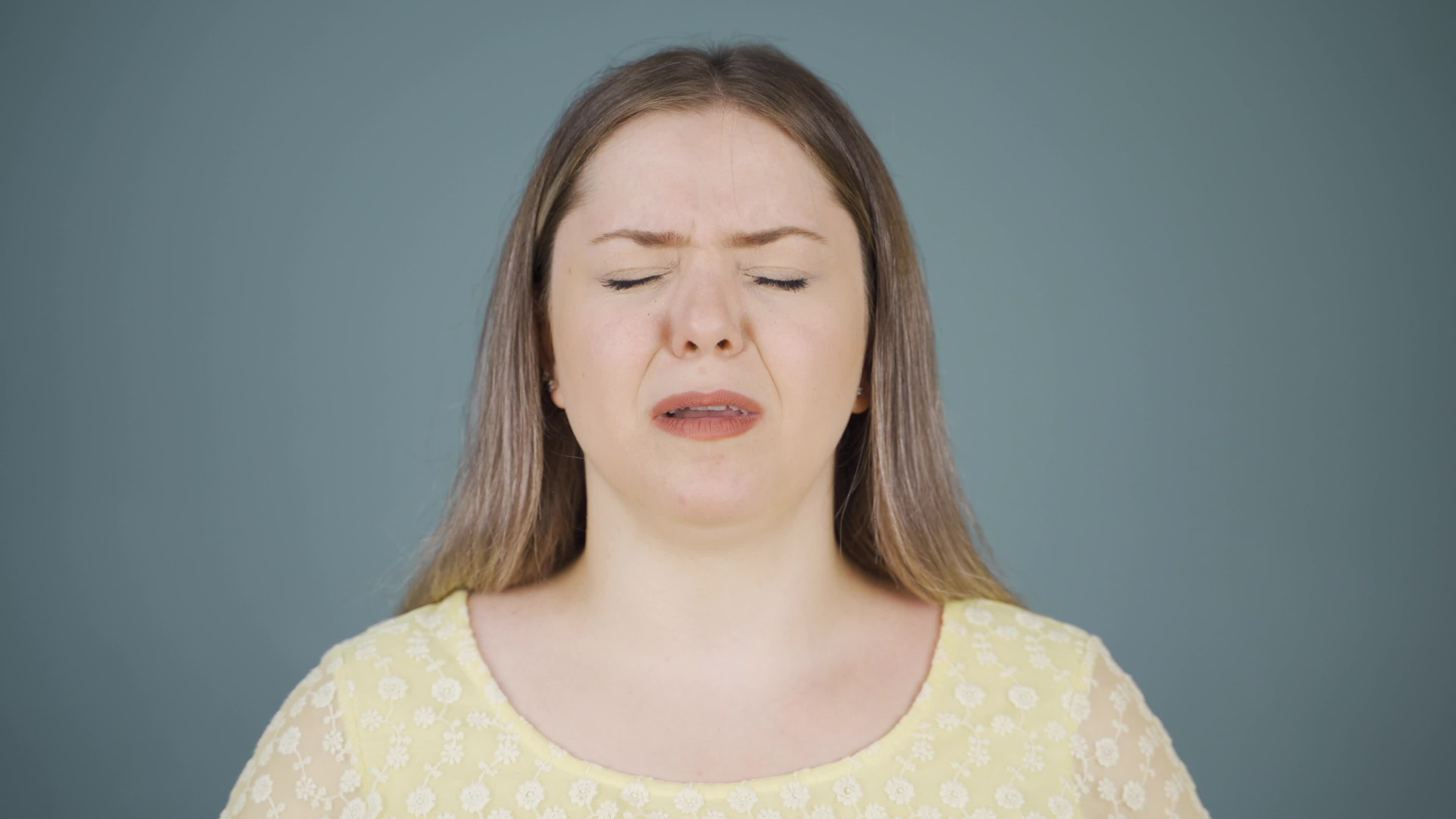 The Woman Who Has Trouble Seeing Eye Problem 33549742 Stock Video At the-woman-who-has-trouble-seeing-eye-problem-33549742-stock-video-at