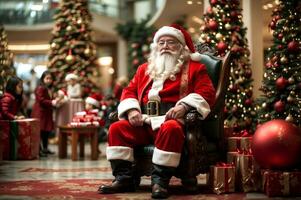 Papa Noel claus sentado en un festivo compras centro comercial configuración, rodeado por fiesta decoraciones, Listo a saludar niños y compradores generativo ai foto